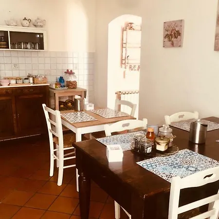 فندق مبيت وإفطار Maison Mami سارزانا