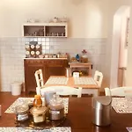 Maison Mami Nocleg ze śniadaniem Sarzana